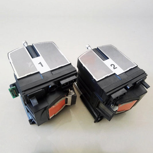 Replacement ProjectionDesign 400-0660-XX / 400-0660-00 Projector Lamp Housing and Bulb